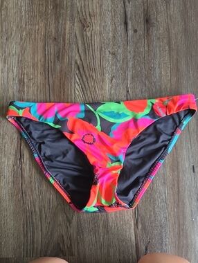 Nwot Sanctuary Floral Bikini Bottoms Size Small